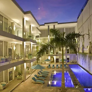 4* Hotel Aq-va & Seminyak